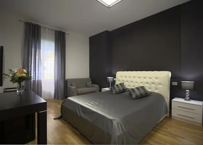 Astoria Golden House רומא